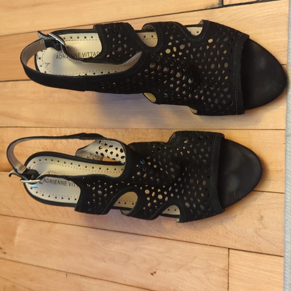 Sandal - Picture 3 of 4